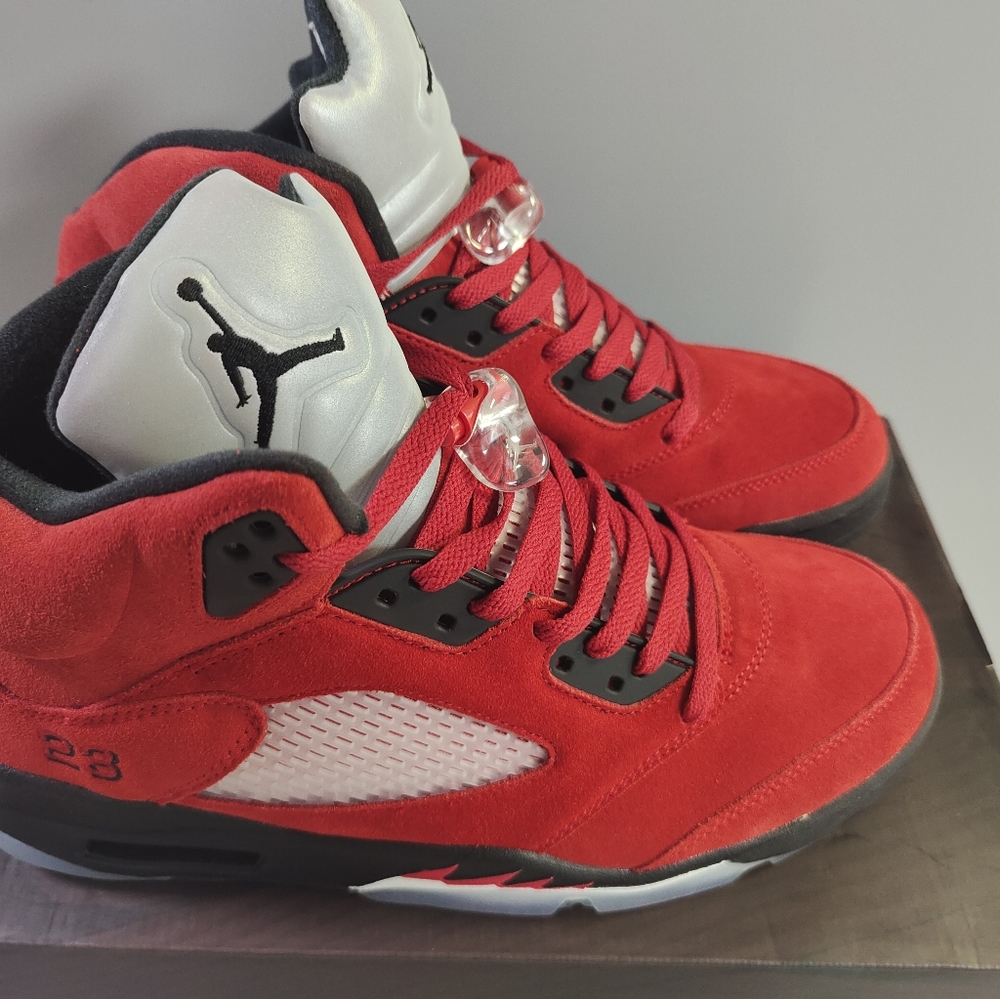 Jordan 5 Retro Raging Bull Red - Picture 2 of 5